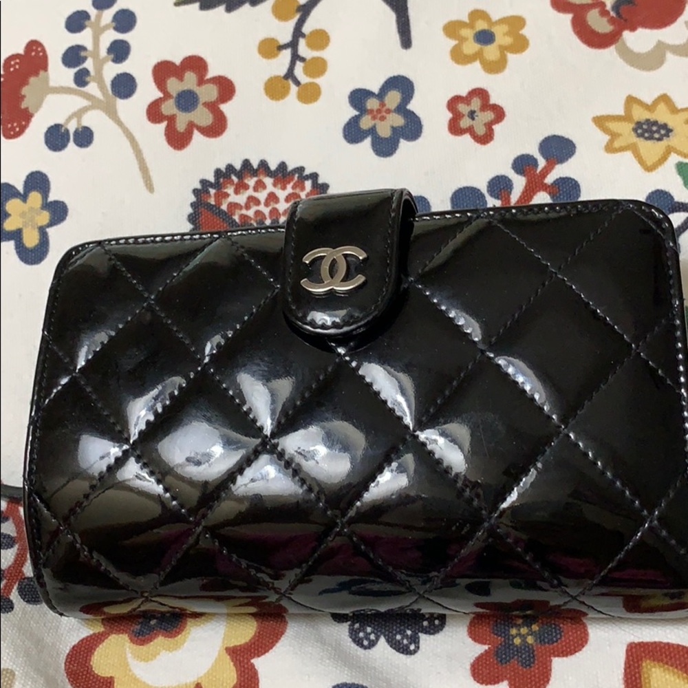 ❗️SOLD❗️Chanel Wallet